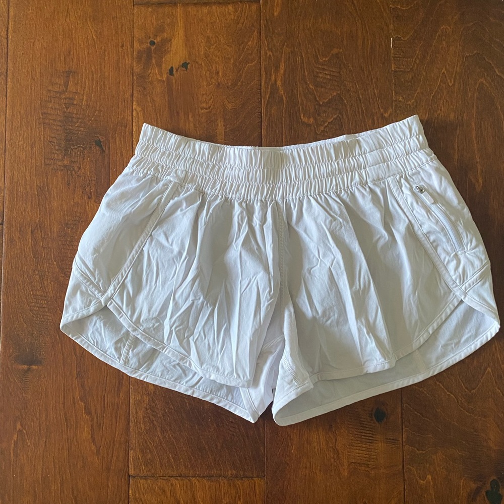 Track that low rise shorts